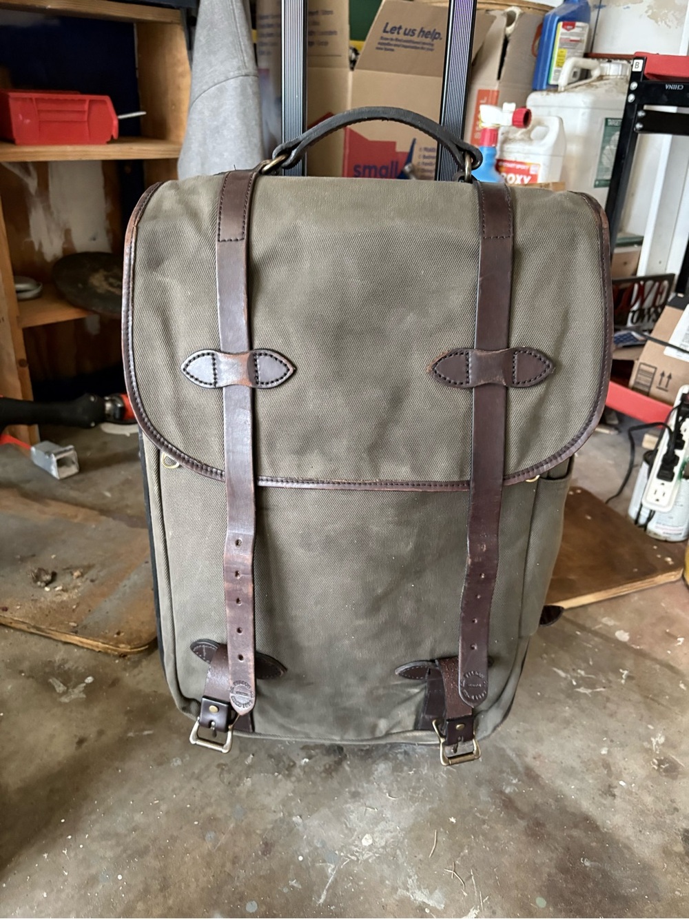 Filson Olive Canvas suitcase with Brown Leather Trimp